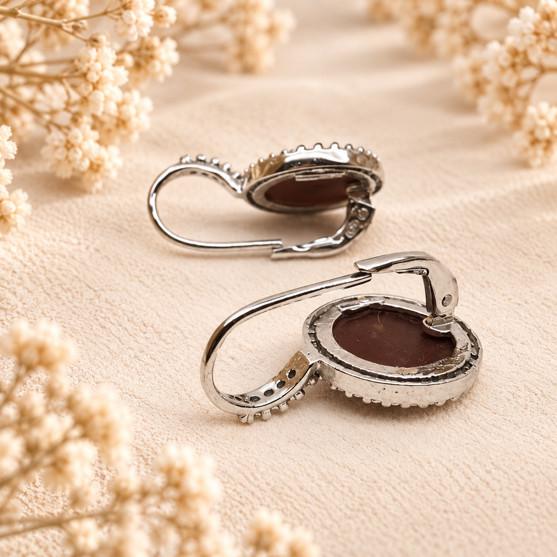 Orecchini Cammeo 12 mm Modello Sorrento Dame con Zirconi Monachelle in Argento 925 - Disponibili in 2 Finiture