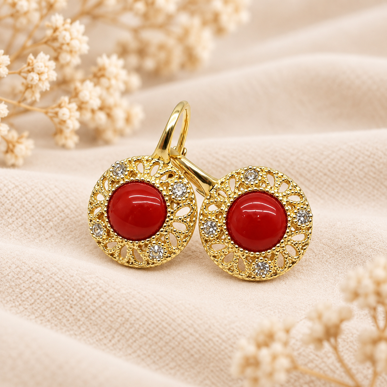 Orecchini Modello Etrusco con Corallo Rosso Naturale e Zirconi in Argento 925 – Disponibili in 2 Finiture