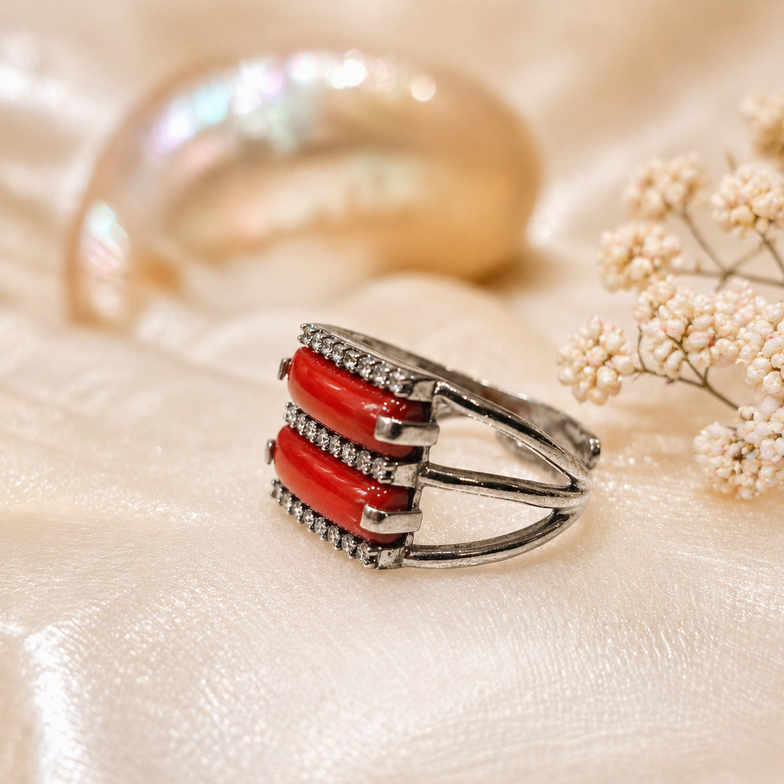 Anello in Argento 925 rodiato con doppia fascia di Corallo Rosso Naturale del Mediterraneo e file di zirconi