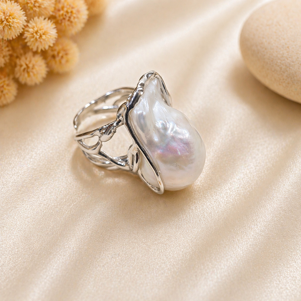 Anello in Argento 925 rodiato con Perla Barocca Naturale d'Acqua Dolce 