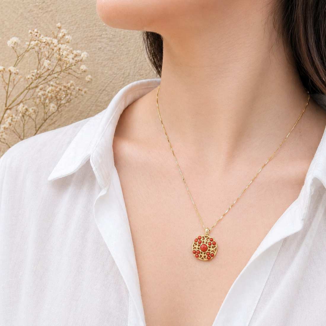 Collana Supreme da donna in Argento 925 con Corallo Rosso Naturale del Mediterraneo, disponibile in finitura placcata oro e rodiata, con catenina veneziana da 45 cm