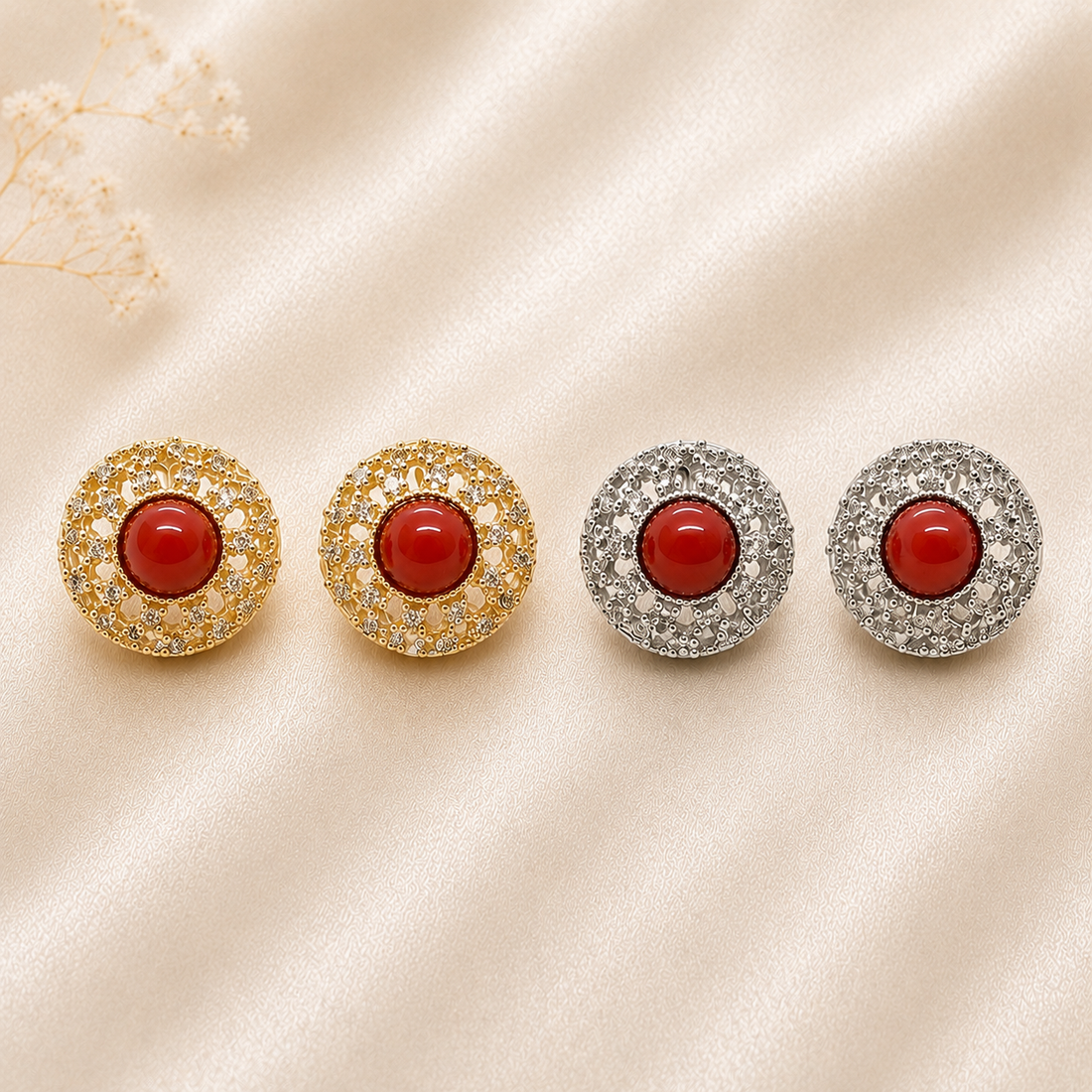 Orecchini Elite in Argento 925 con Corallo Rosso Naturale, disponibili in finitura placcata oro e rodiata
