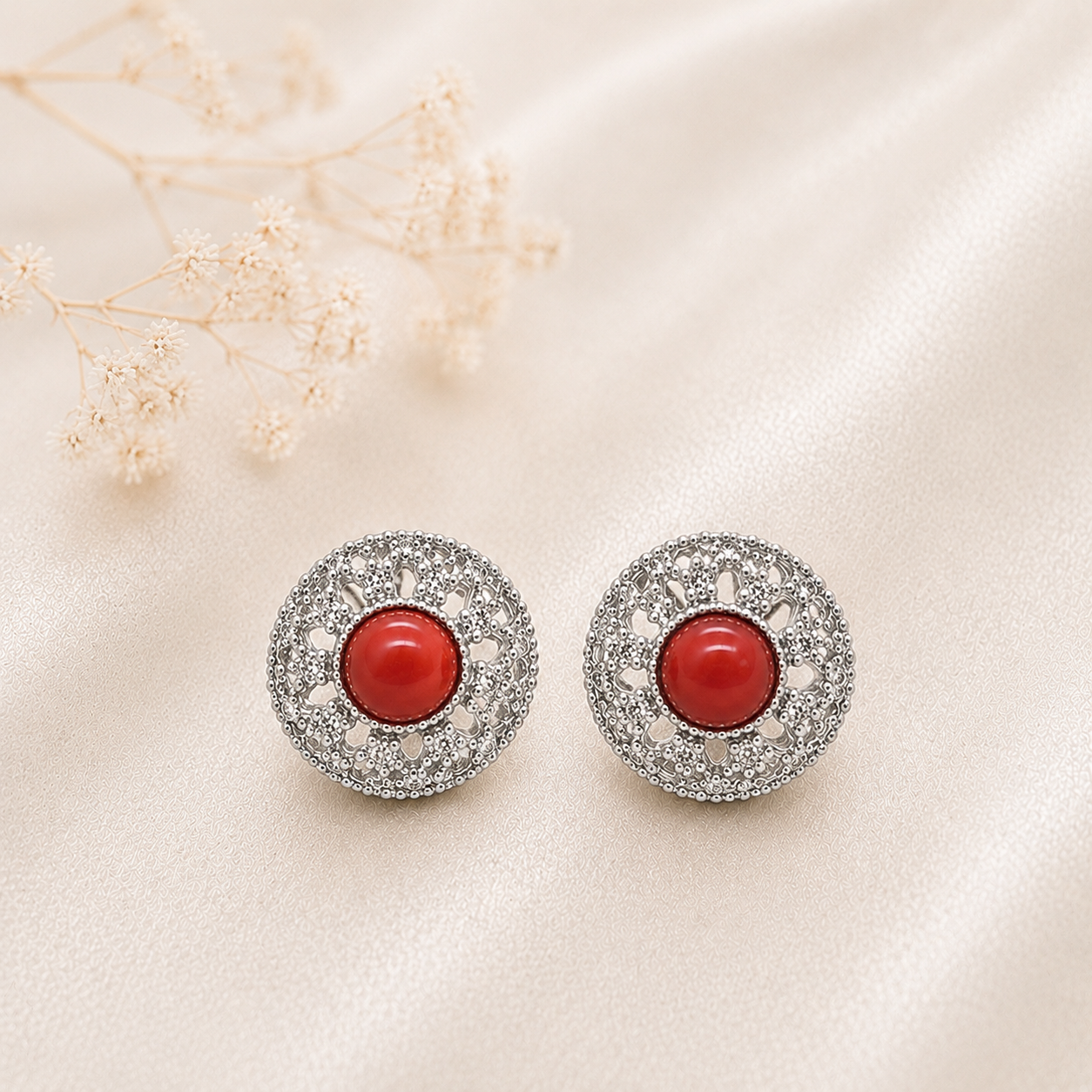 Orecchini Elite rodiati in Argento 925 con cabochon di Corallo Rosso Naturale del Mediterraneo
