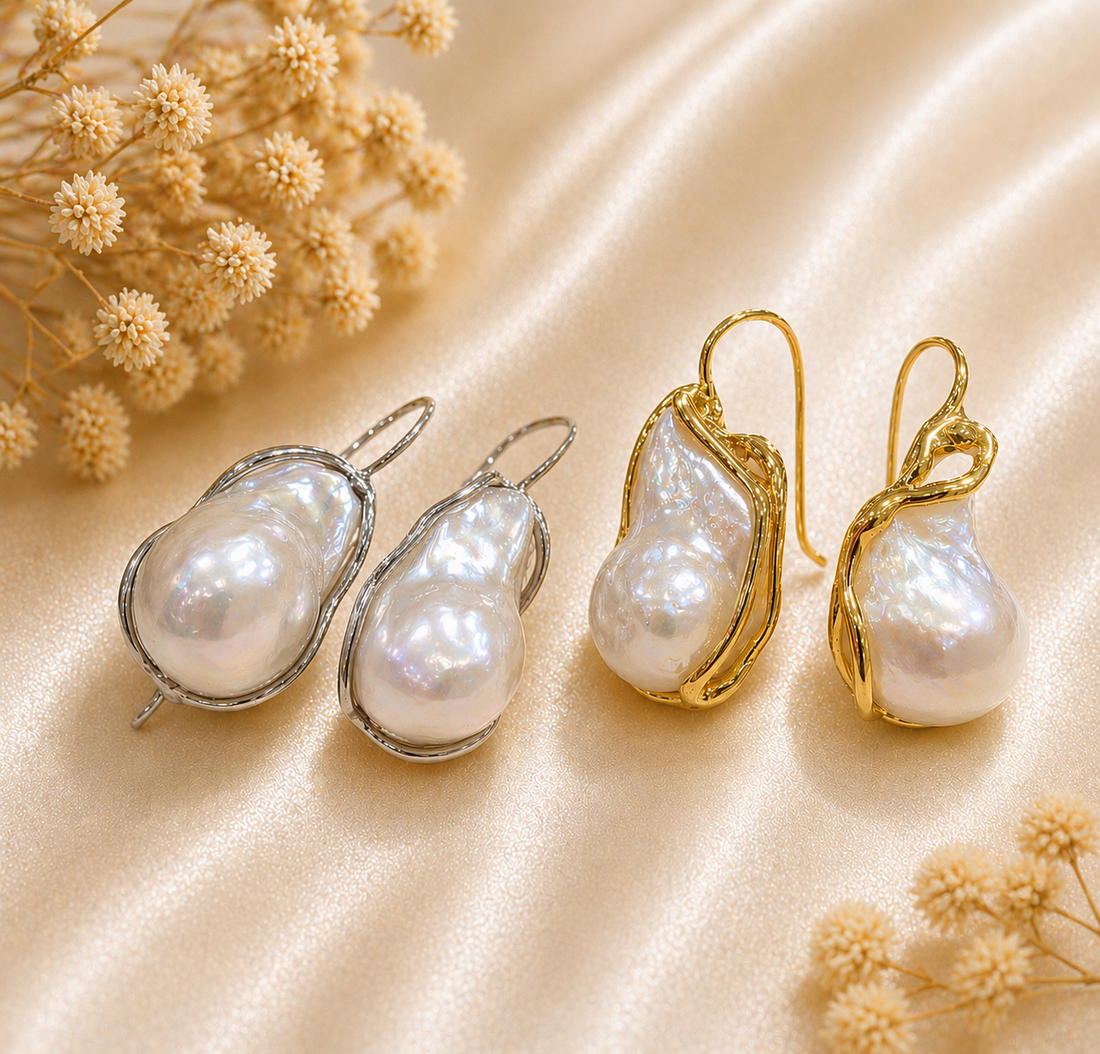 Orecchini da donna in Argento 925 con Perle Barocche Naturali d'Acqua Dolce, disponibili in finitura placcata oro e rodiata