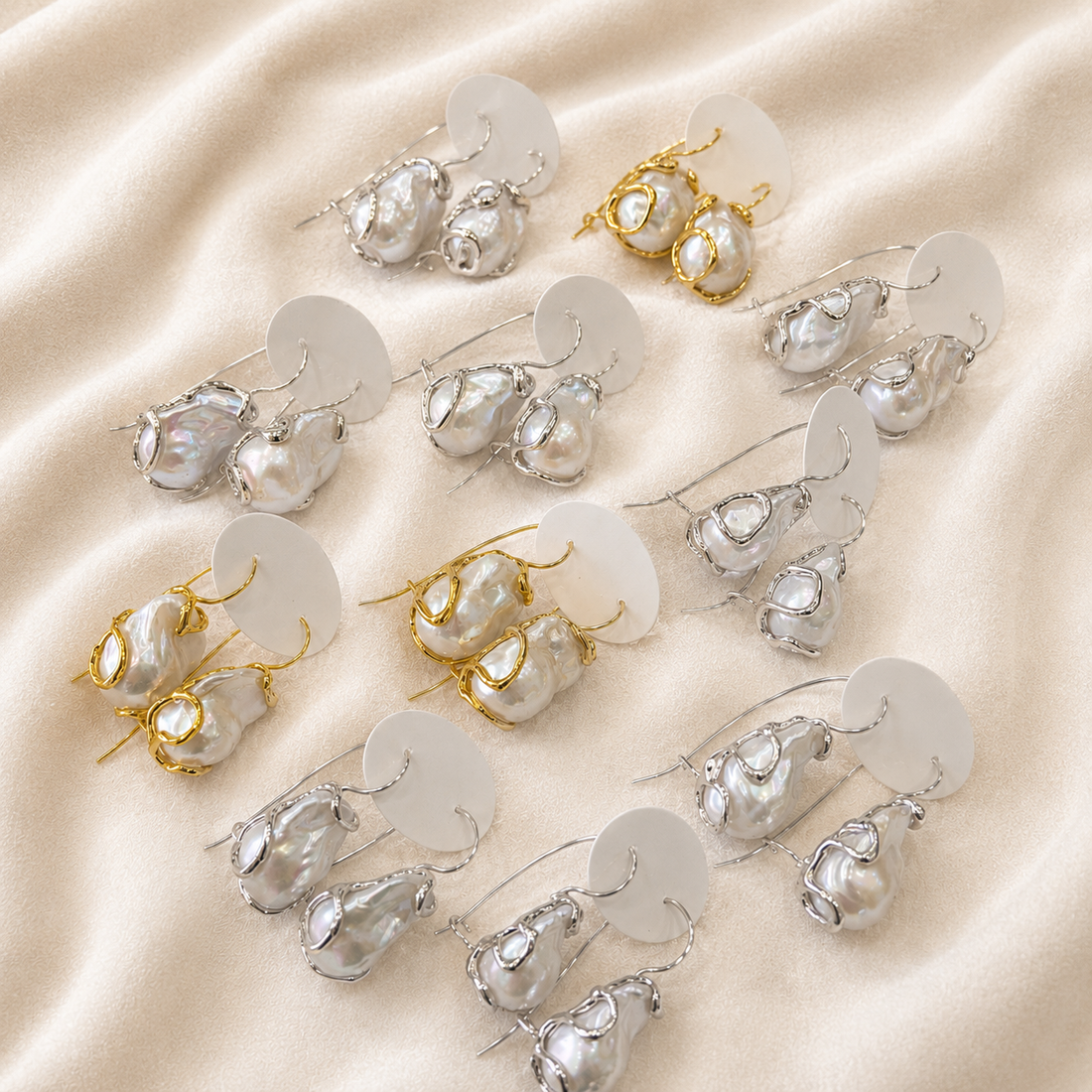 Orecchini da donna in Argento 925 con Perle Barocche Naturali d'Acqua Dolce, disponibili in finitura placcata oro e rodiata