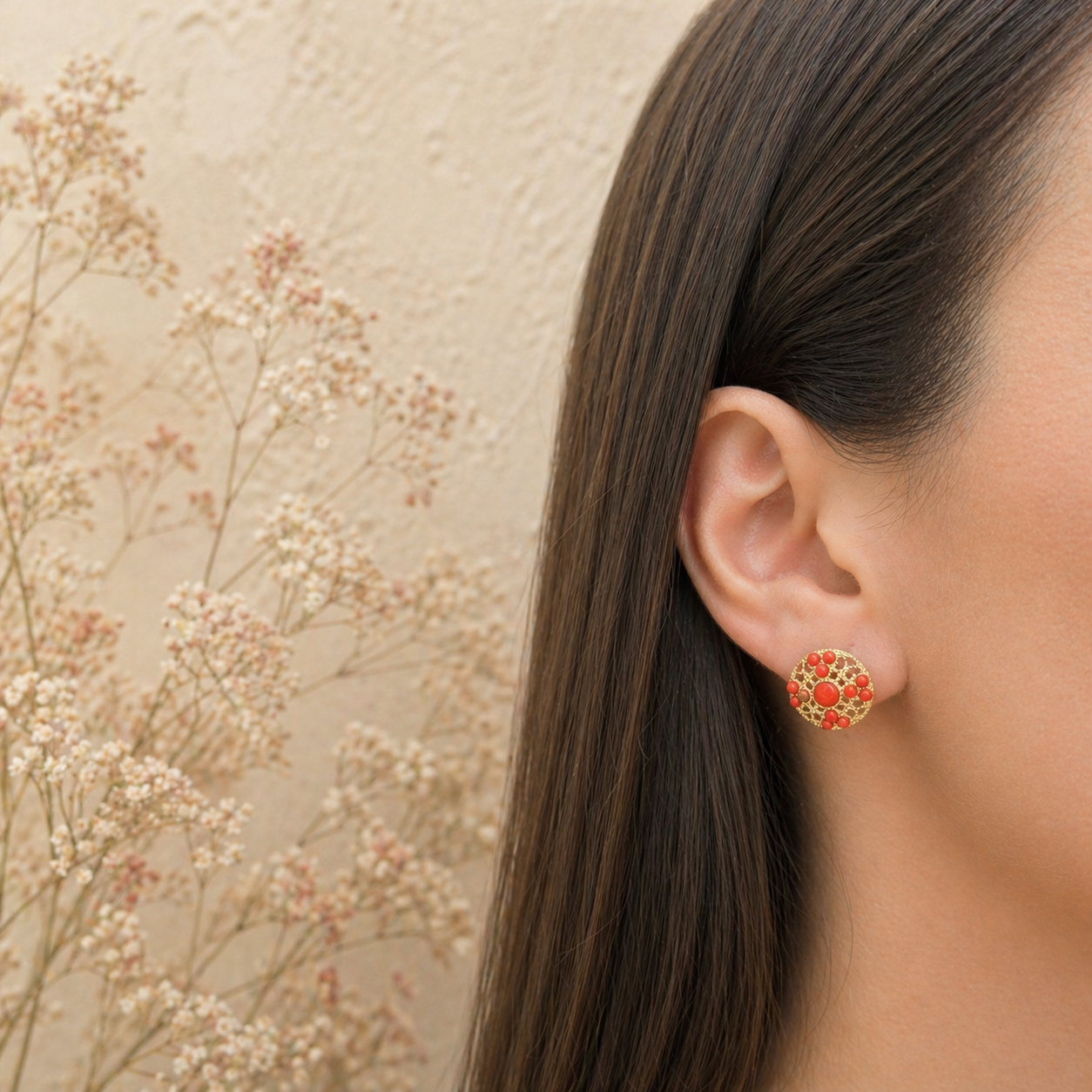 Orecchini Supreme placcati oro in Argento 925 con cabochon e micro pallini di Corallo Rosso Naturale