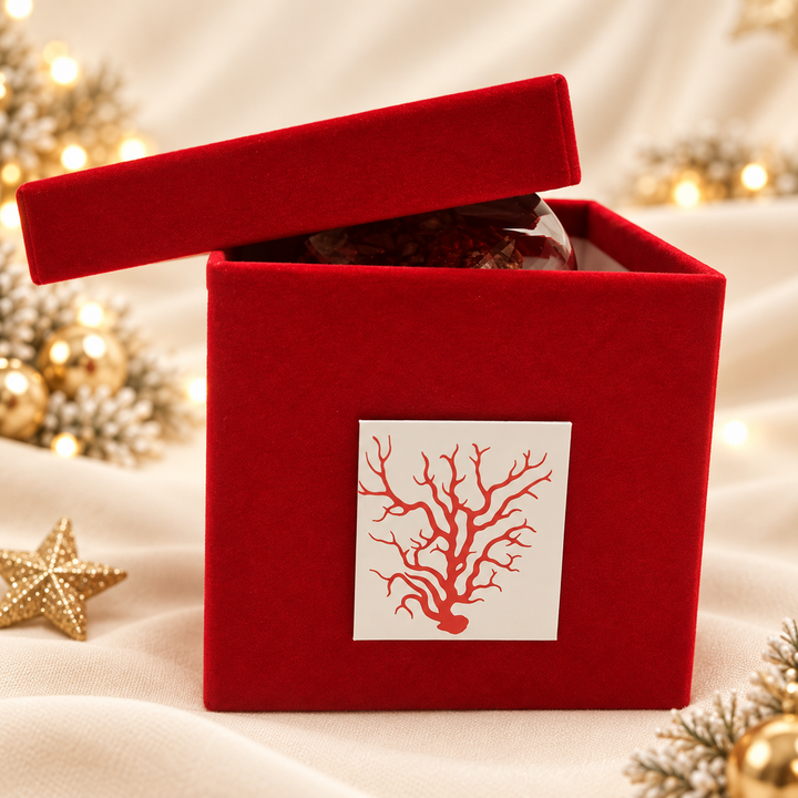 Albero di Natale artigianale in corallo rosso naturale con scatola regalo rossa in velluto Madonna Jewels